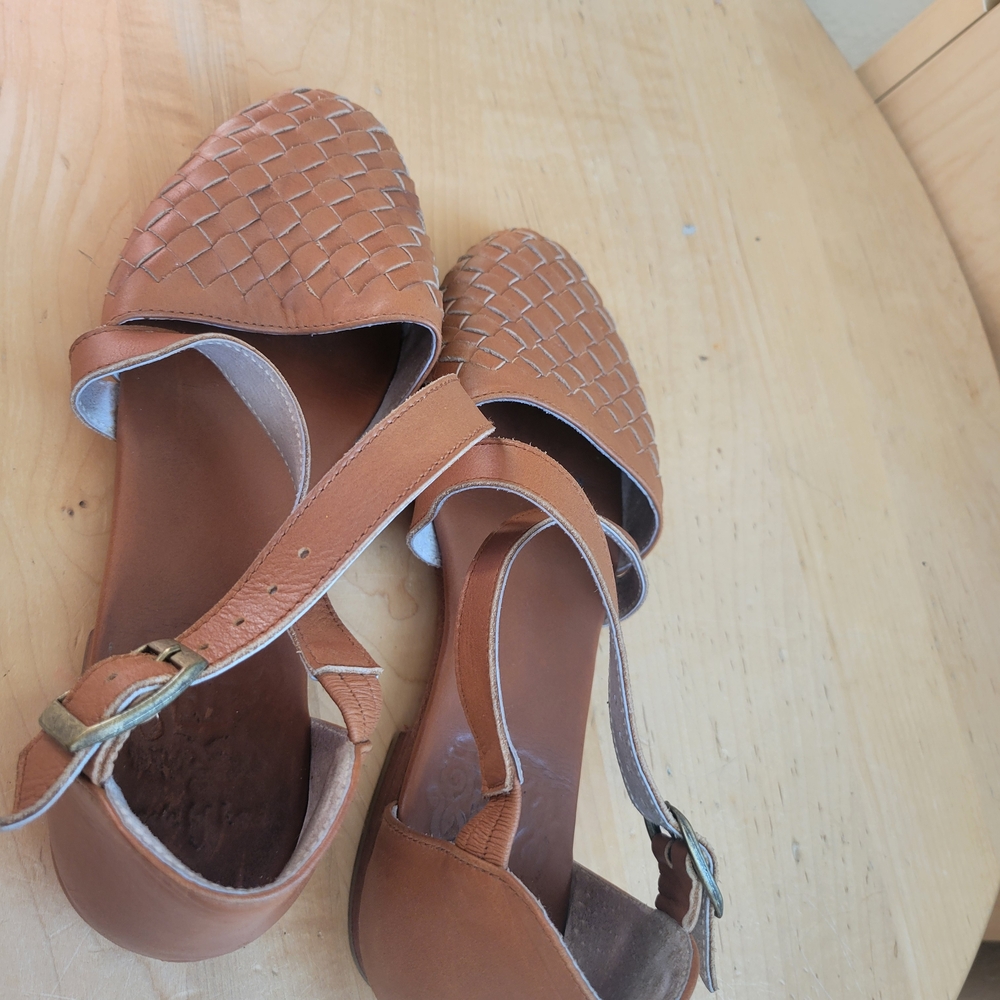 Riviera Brown Leather Flats - Picture 6 of 10